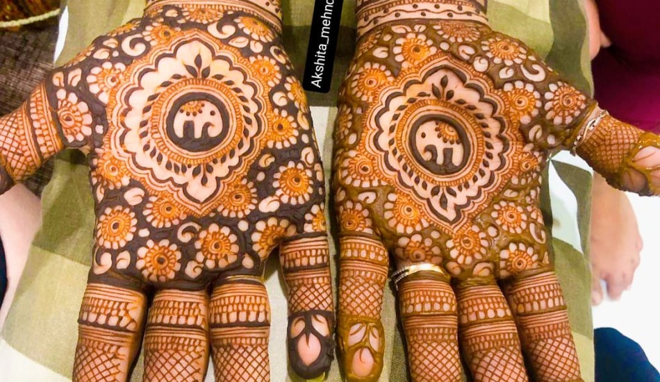 Akshita Mehandi Arts